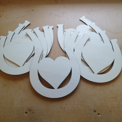 20cm horse shoe heart 4mm plywood