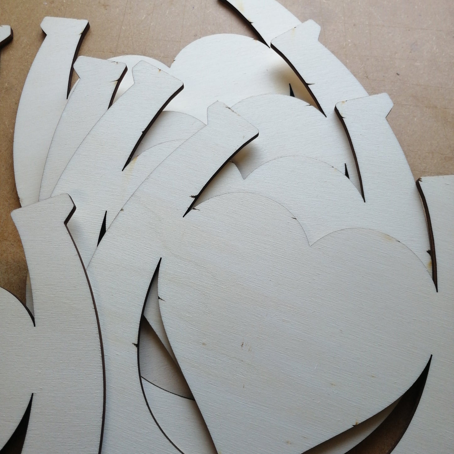 20cm horse shoe heart 4mm plywood