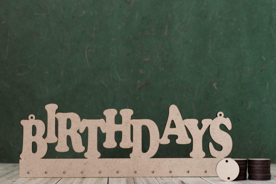 MDF Birthday calendar hanger with 24 wooden discs